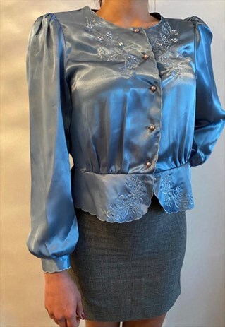 VINTAGE 80S BLUE SHIRT WITH FAUX PEARL BUTTONS