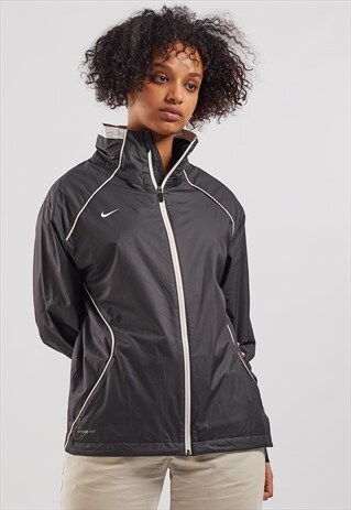 VINTAGE NIKE SHELL JACKET
