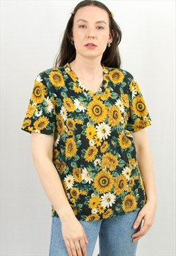 y2k printed tshirt in sunflower pattern