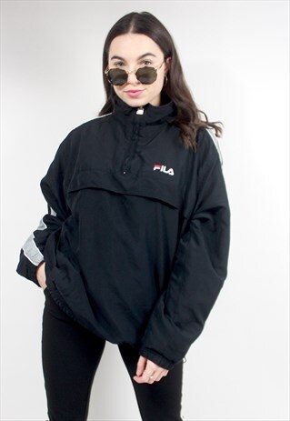 90'S RETRO BLACK 1/4 ZIP JACKET WITH FRONT POCKET