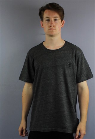 VINTAGE REEBOK T SHIRT IN GREY WITH EMBROIDSRED LOGO. SIZE X