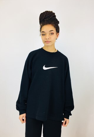 BLACK NIKE EMBROIDERED SWOOSH SWEATSHIRT