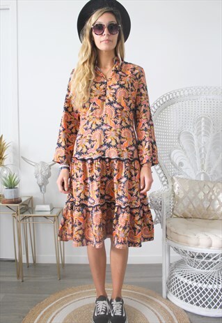 VINTAGE DRESS