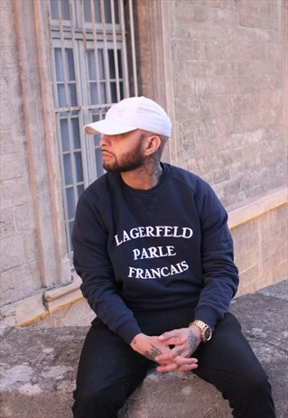 LAGERFLED SWEAT-SHIRT