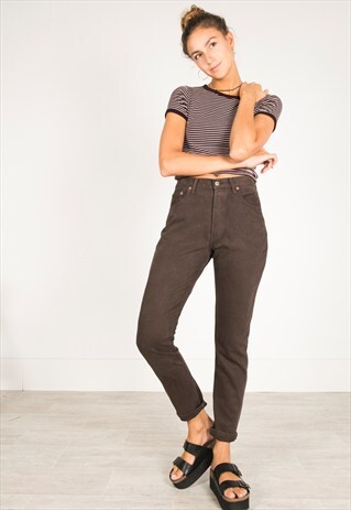 VINTAGE 80S LEVI'S 501 SLIM FIT /AVELINASREWORKS/ C702