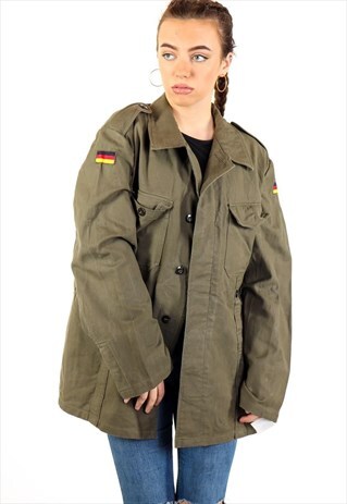 VINTAGE MILITARY JACKET J2639
