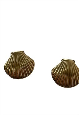Chunky Gold Ribbed Statement Earrings Shells