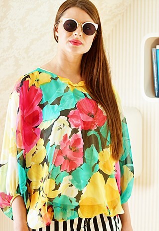 BRIGHT FLORAL VINTAGE BLOUSE