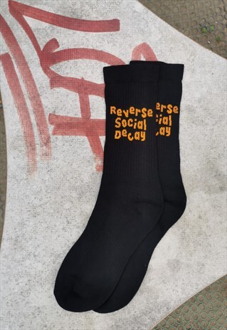 REVERSE SOCIAL DECAY BLACK SOCKS