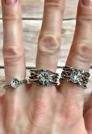 RINGS SET