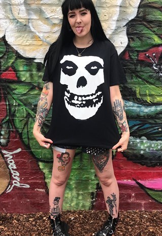 VINTAGE MISFITS SKULL BAND TSHIRT - LARGE UNISEX
