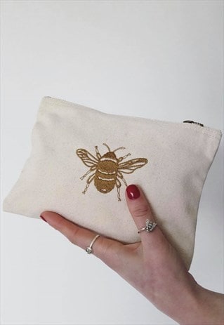 MAKE UP BAG IN NATURAL WITH GOLD BEE EMBROIDERY