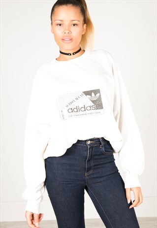 VINTAGE 90S ADIDAS SWEATSHIRT/ R0615