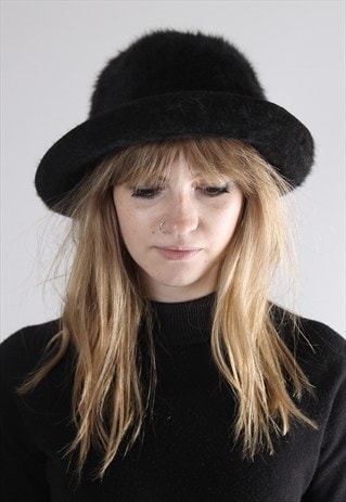 VINTAGE 90S KANGOL FLUFFY BOWLER HAT