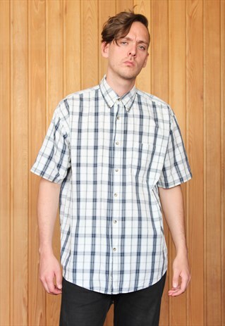 VINTAGE BLUE AND WHITE CHECKED WRANGLER SHIRT