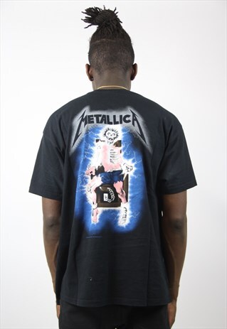 VINTAGE GRAPHIC METALLICA 90S T-SHIRT