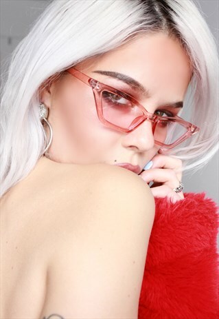 PEACHY PINK CLEAR RIM CAT EYE SUNGLASSES