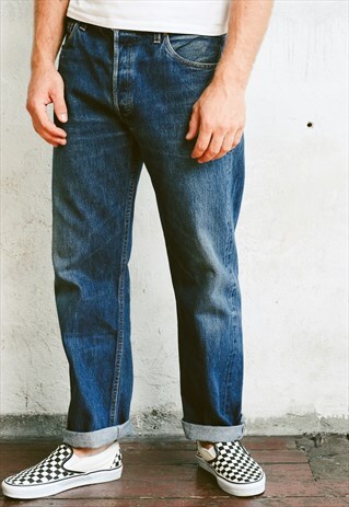 VINTAGE LEVIS 501 JEANS