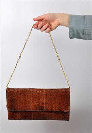 VINTAGE 80S BROWN LEATHER FAUX SNAKESKIN CLUTCH/SHOULDER BAG