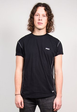 90'S VINTAGE BLACK FILA T-SHIRT