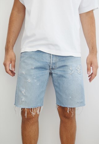 VINTAGE DISTRESSED LEVI'S DENIM SHORTS