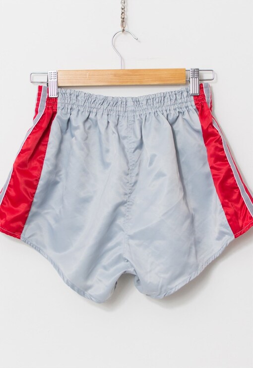 garment image