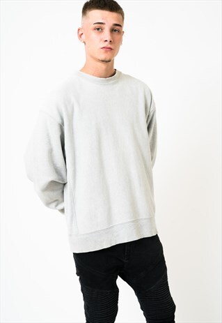 VINTAGE BAGGY FIT SWEATSHIRT