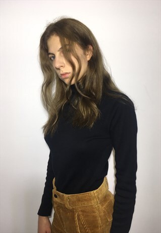 VINTAGE 80' BEAUTIFUL COOL BLACK CLASSIC TURTLENECK