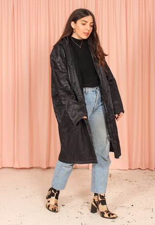 VINTAGE 90S LONG PADDED JACKET IN BLACK