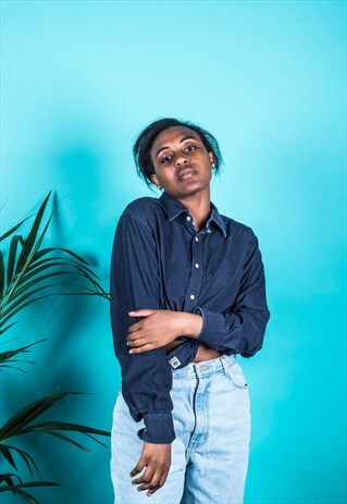 VINTAGE TOMMY HILFIGER SHIRT IN NAVY BLUE