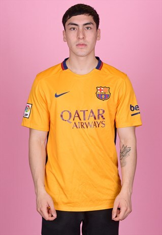 VINTAGE BARCELONA NIKE FOOTBALL SHIRT