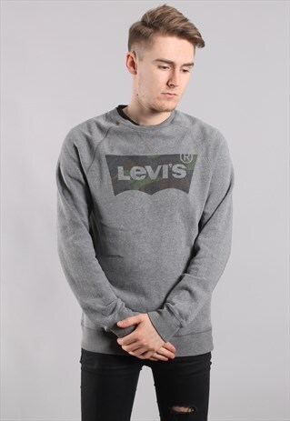 VINTAGE LEVIS SWEATSHIRT
