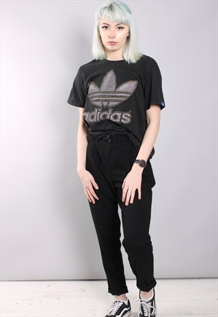 VINTAGE ADIDAS T-SHIRT