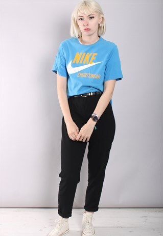 VINTAGE NIKE T-SHIRT