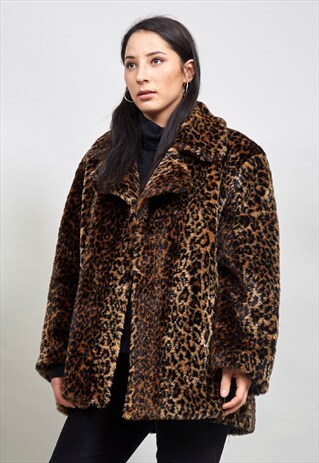 VINTAGE 90'S OVERSIZED LEOPARD PRINT FAUX FUR COAT