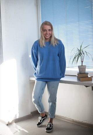 VINTAGE 90'S BLUE KNITTED JUMPER