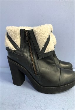 00s Heeled Boots Black Leather Shearling Winter