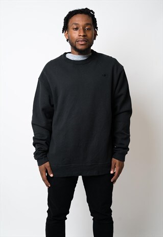 VINTAGE CHAMPION SWEATSHIRT