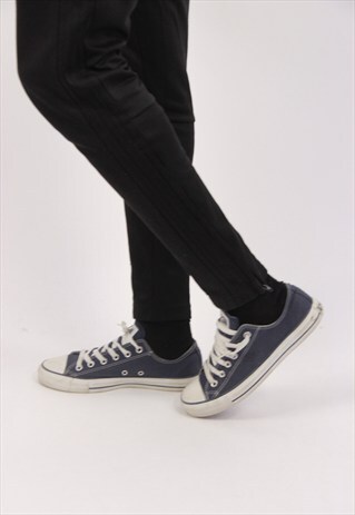 VINTAGE CONVERSE TRAINERS