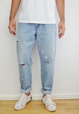 90'S LEVI'S VINTAGE DISTRESSED LIGHT BLUE JEANS