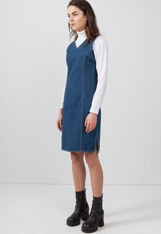 VINTAGE BLUE SLEEVELESS V-NECK DENIM MINI DRESS
