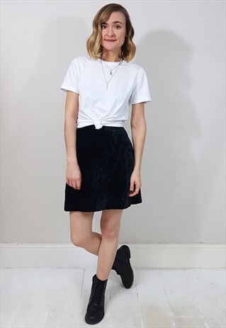VINTAGE 90'S BLACK CRUSHED VELVET MINI SKIRT