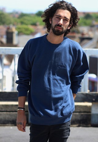 RETRO // 90'S // SWEATSHIRT