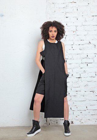 BLACK TUNIC, CAPE TOP, FETISH CLOTHING, AVANT GARDE TOP