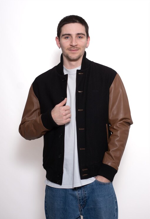 garment image