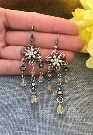 ANTIQUE STYLE FLOWER EARRINGS