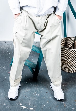 VINTAGE 1990S FJALL RAVEN CARGO TROUSERS IN BEIGE