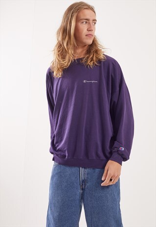 VINTAGE CHAMPION SWEATSHIRT