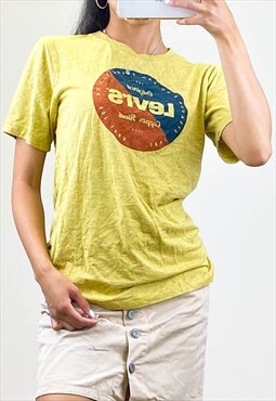 Y2K Levi's T Shirt Mustard Yellow Short Sleeve With Logo