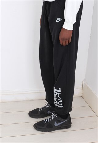 VINTAGE NIKE SPORTS TRACKSUIT CVTP158